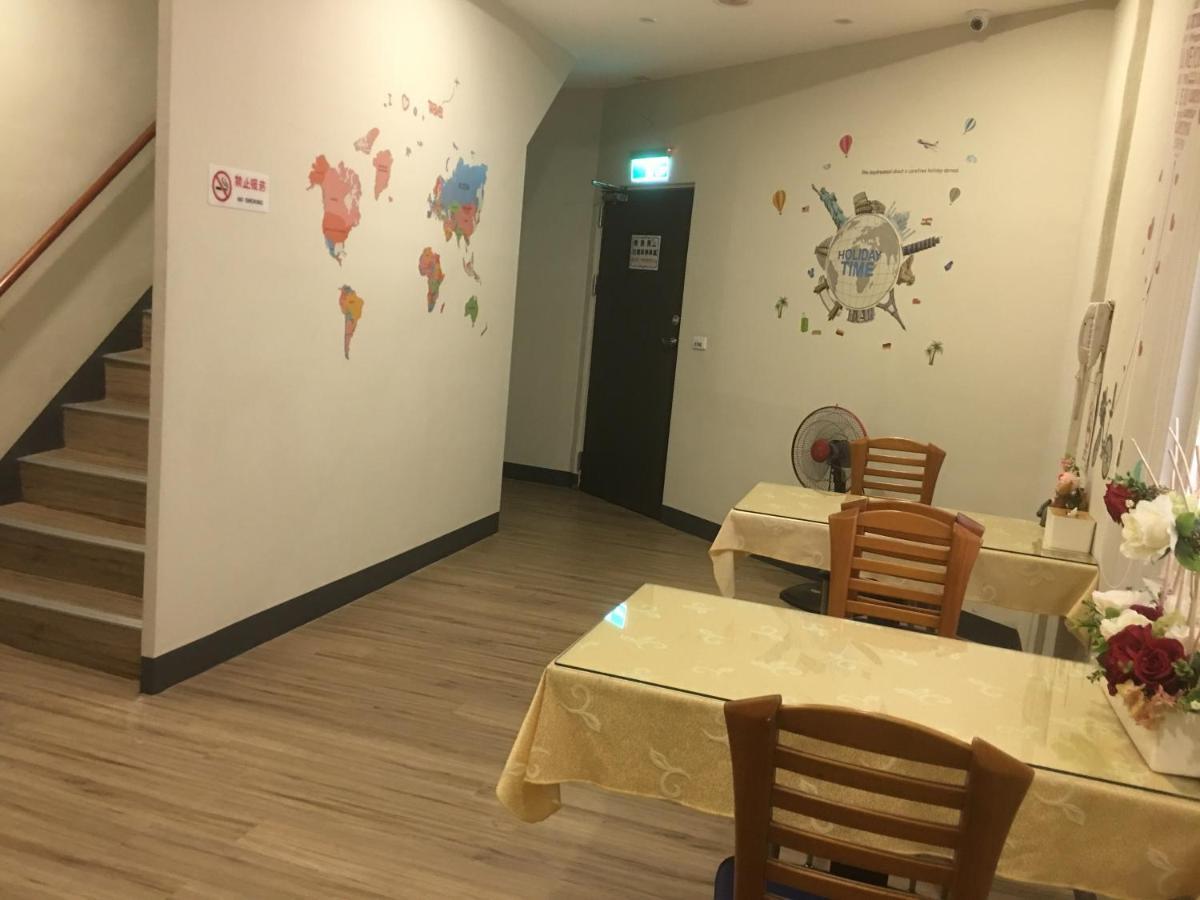 Ouge Motel - Fengshan Kaohsiung Zewnętrze zdjęcie
